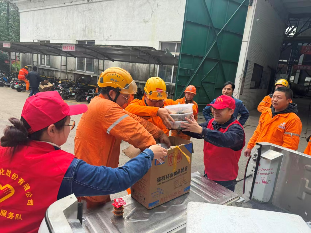 星光奮進(jìn)路 方圓紅旗耀 ——弘旭公司十二月攻堅(jiān)紀(jì)實(shí)(圖8) 星光奮進(jìn)路 方圓紅旗耀 ——弘旭公司十二月攻堅(jiān)紀(jì)實(shí)(圖8)